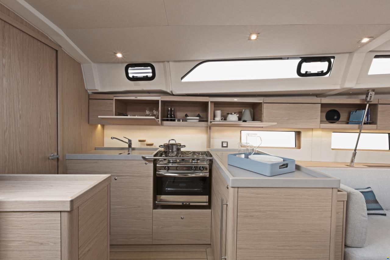 Beneteau Oceanis 46.1