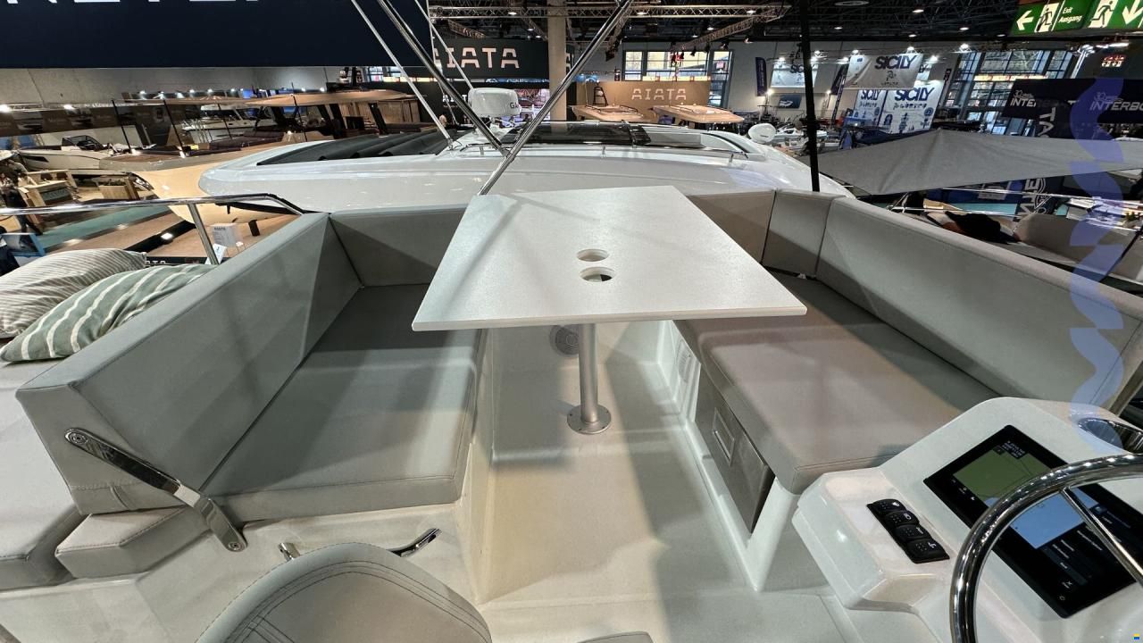 Beneteau ANTARES 11 FLY