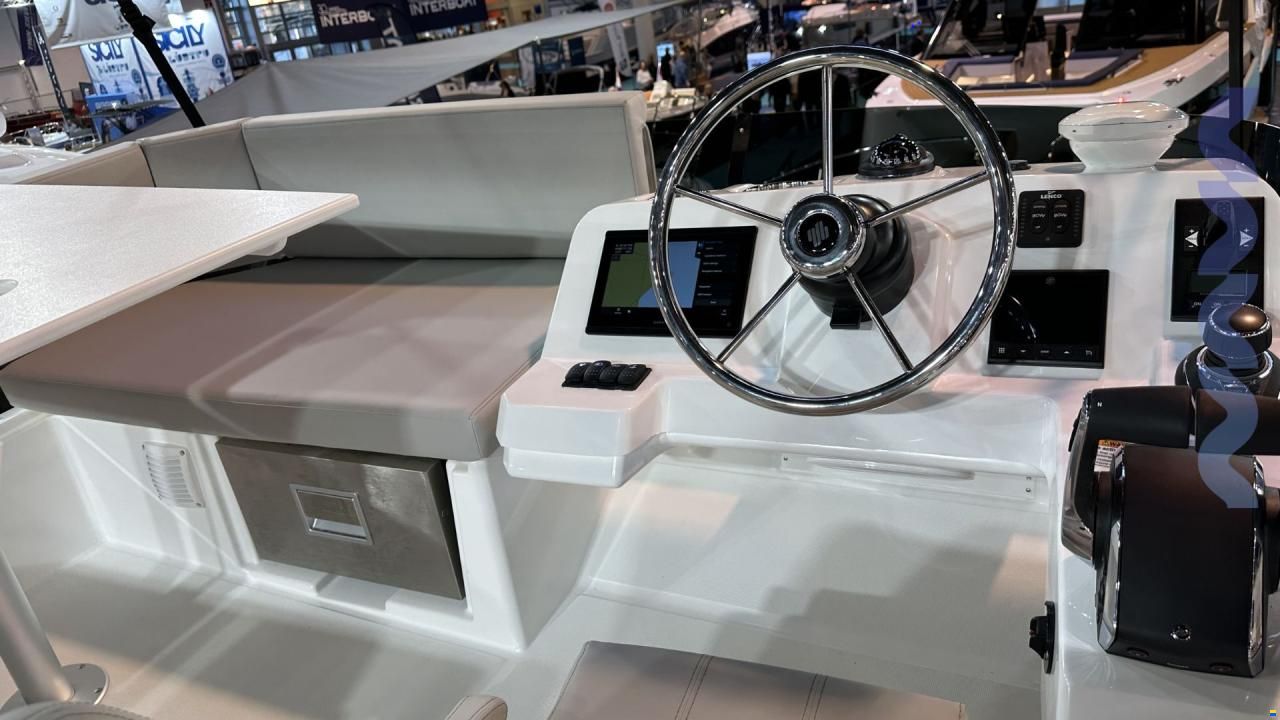 Beneteau ANTARES 11 FLY