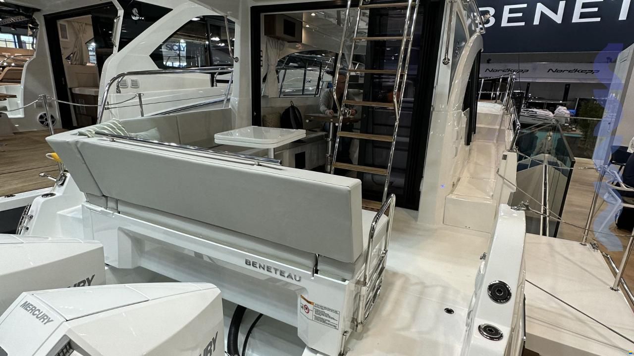 Beneteau ANTARES 11 FLY