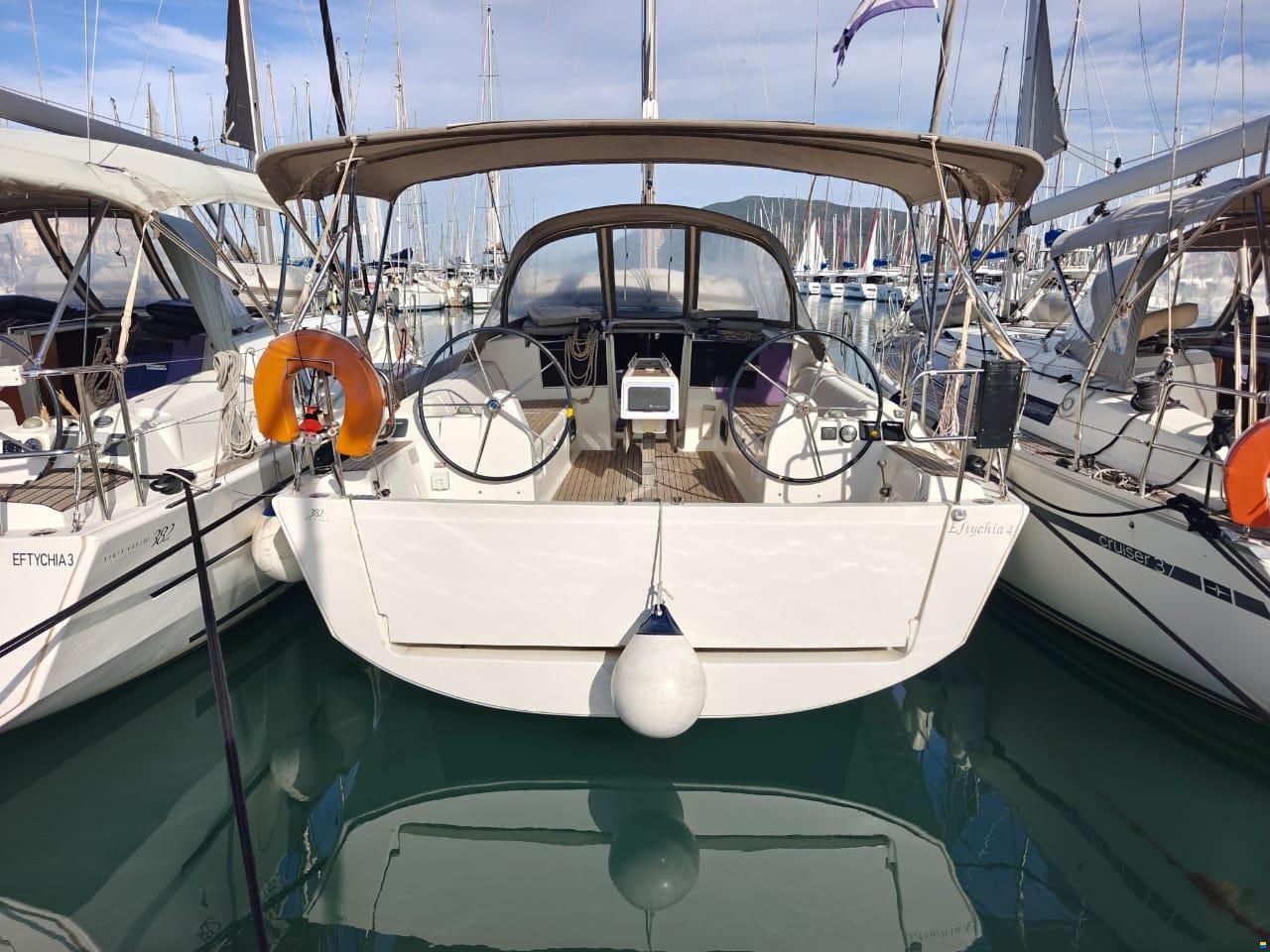 Dufour 382