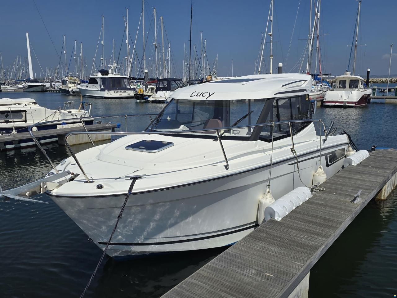 Jeanneau Merry Fisher 695
