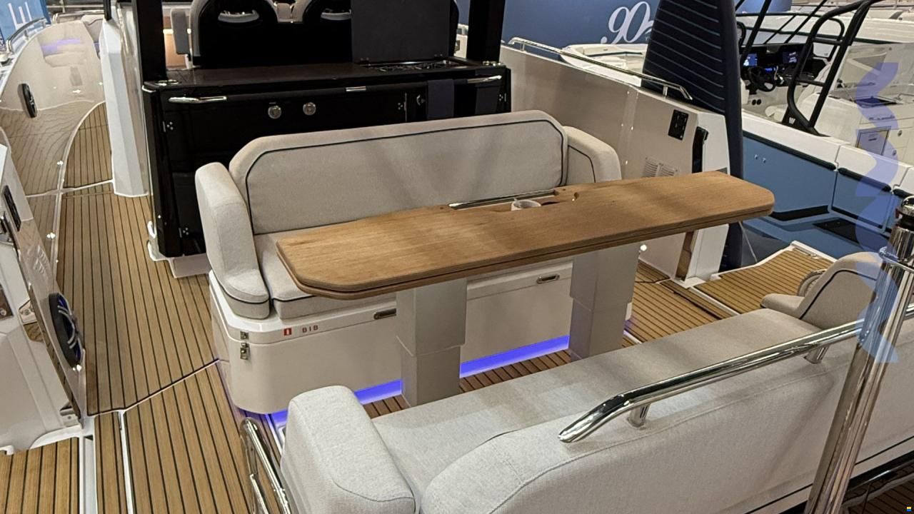 Beneteau NEW GRAN TURISMO 35