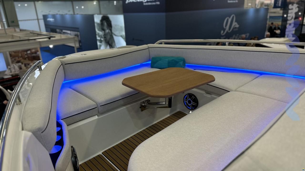 Beneteau NEW GRAN TURISMO 35