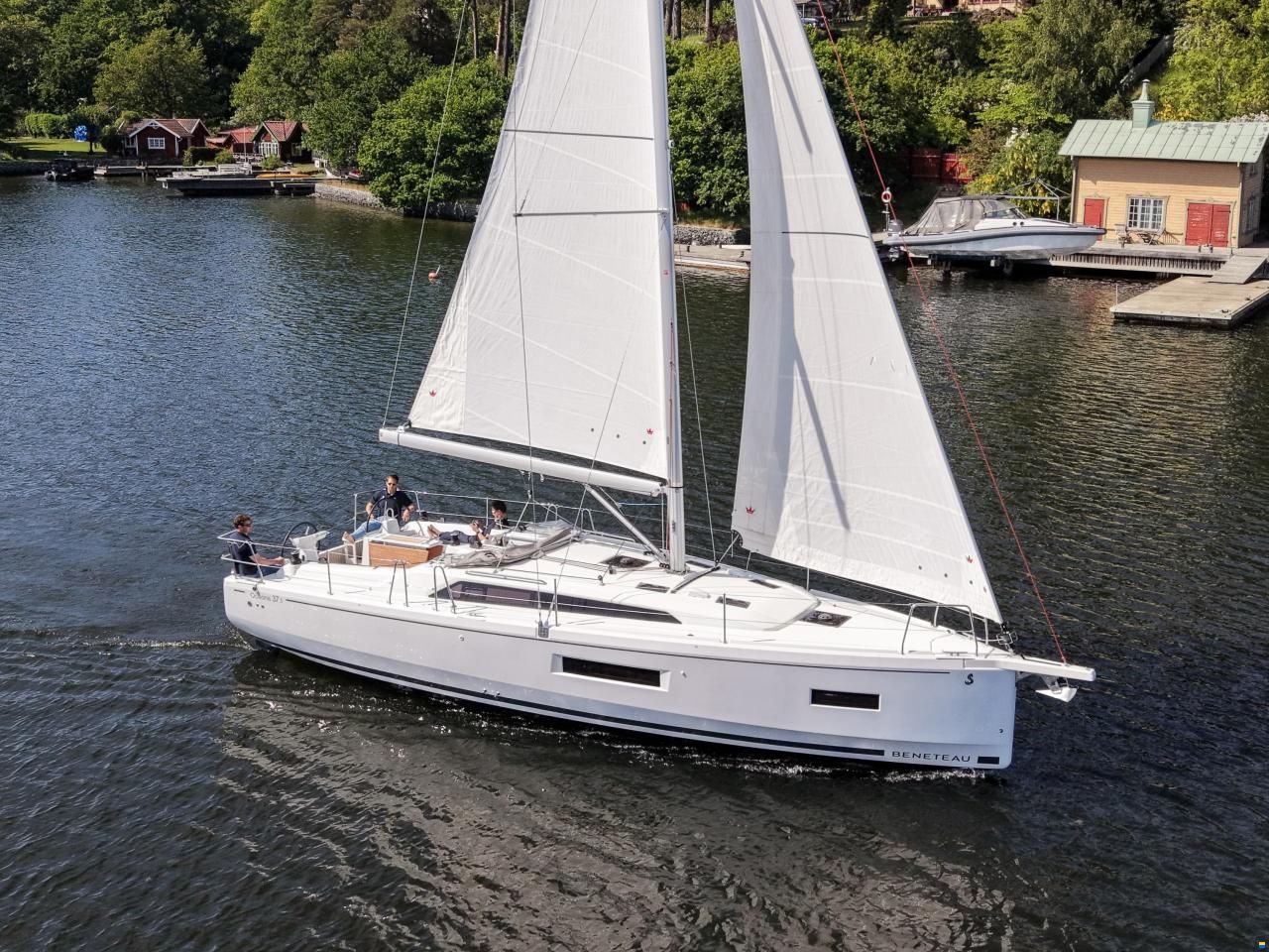 Beneteau Oceanis 37.1