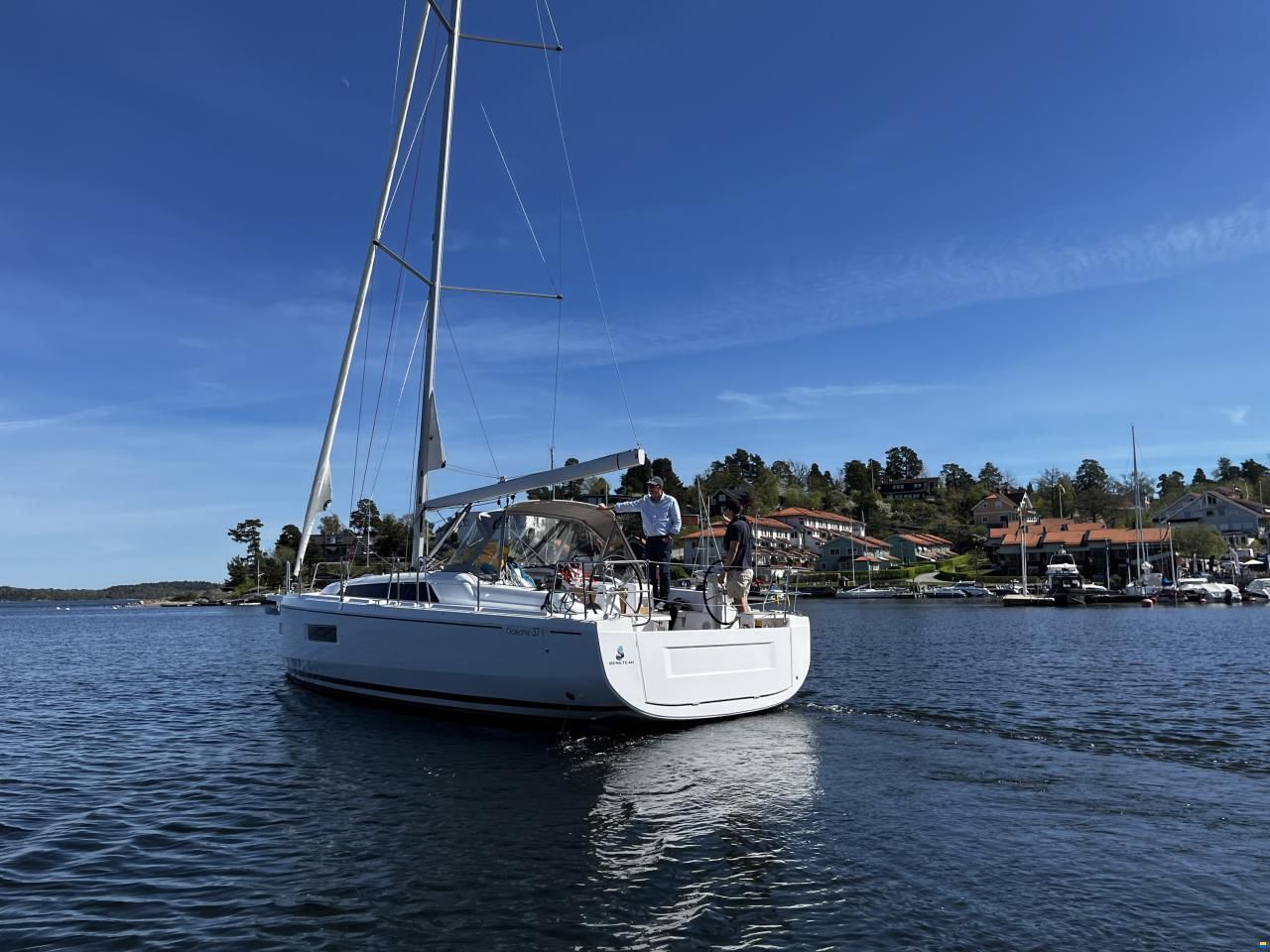 Beneteau Oceanis 37.1