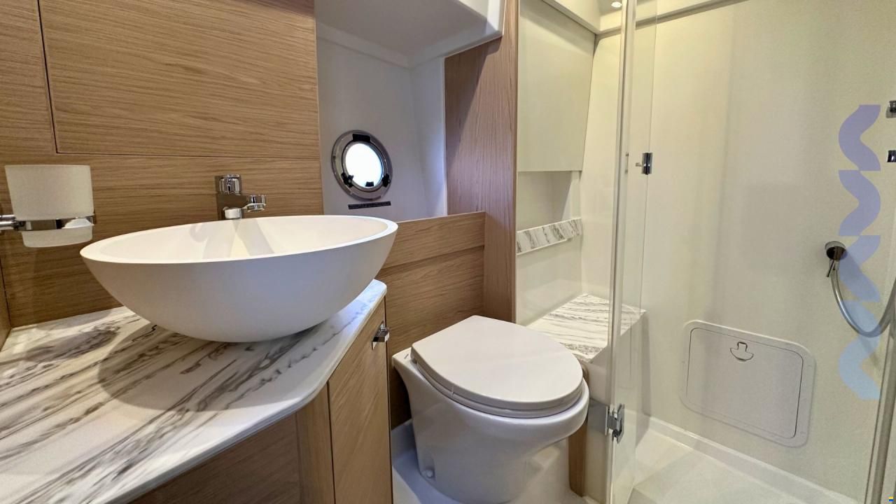 Beneteau NEW SWIFT TRAWLER 37 FLY