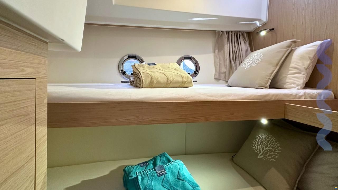 Beneteau NEW SWIFT TRAWLER 37 FLY