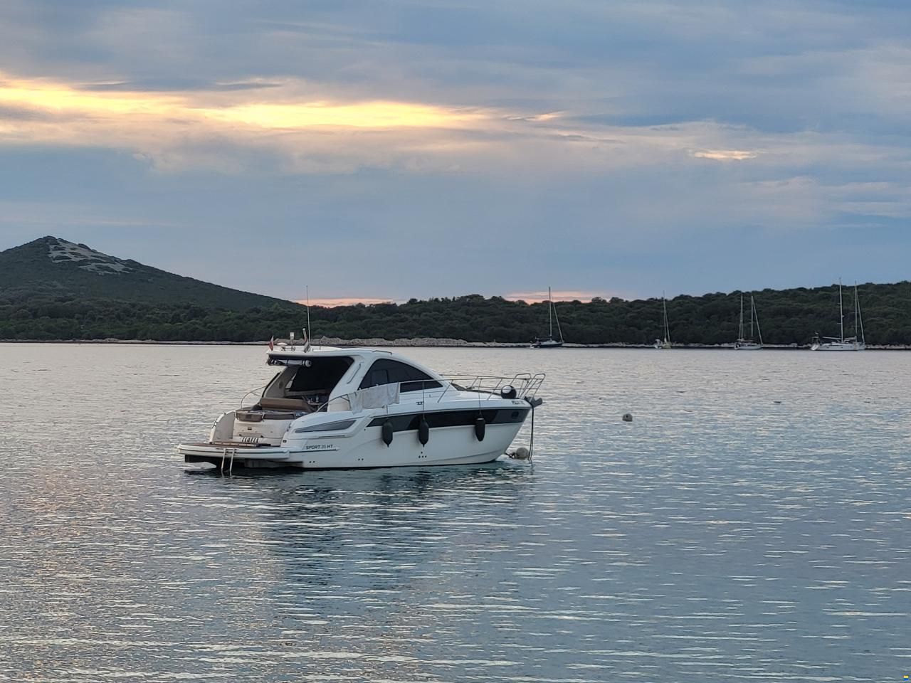 Bavaria Sport 35 HT