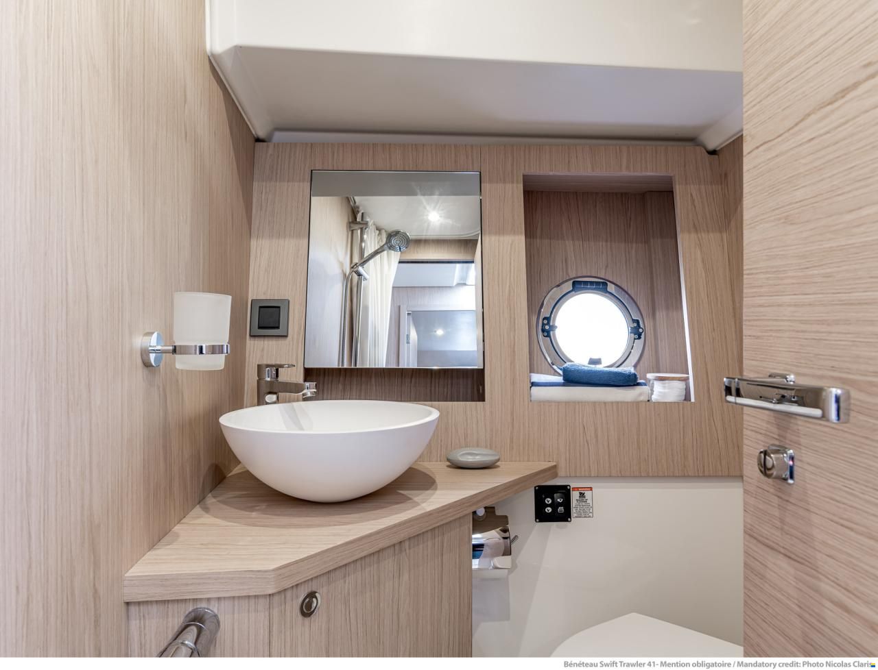 Beneteau SWIFT TRAWLER 41 FLY