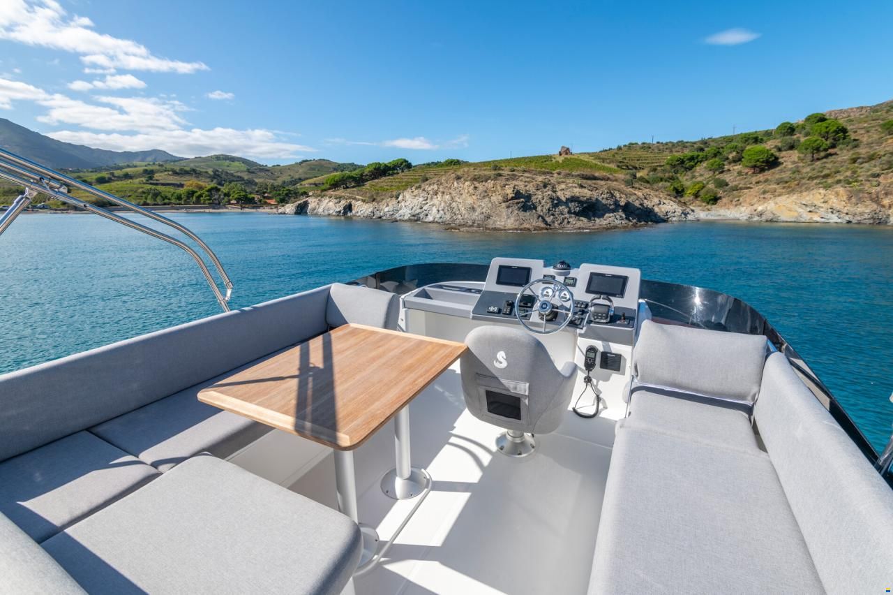 Beneteau SWIFT TRAWLER 41 FLY