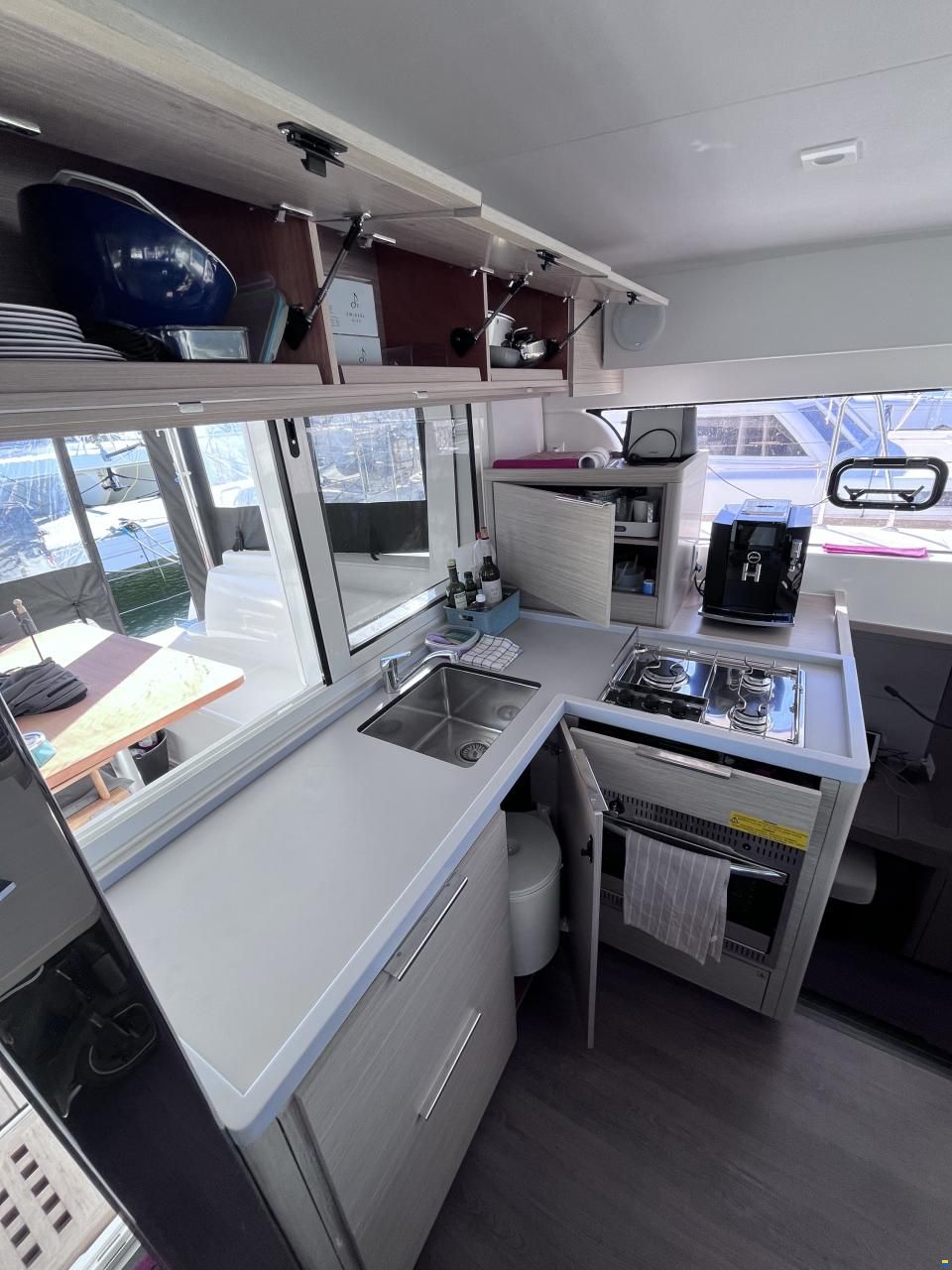 Lagoon 40