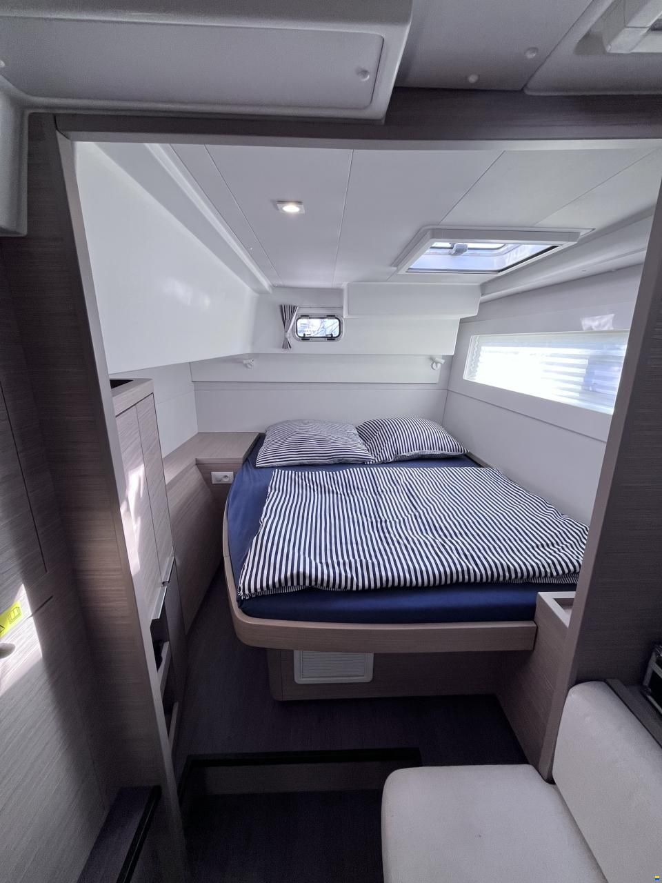 Lagoon 40