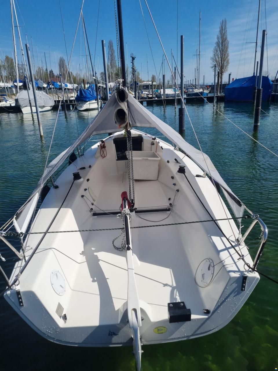 J Boats 70