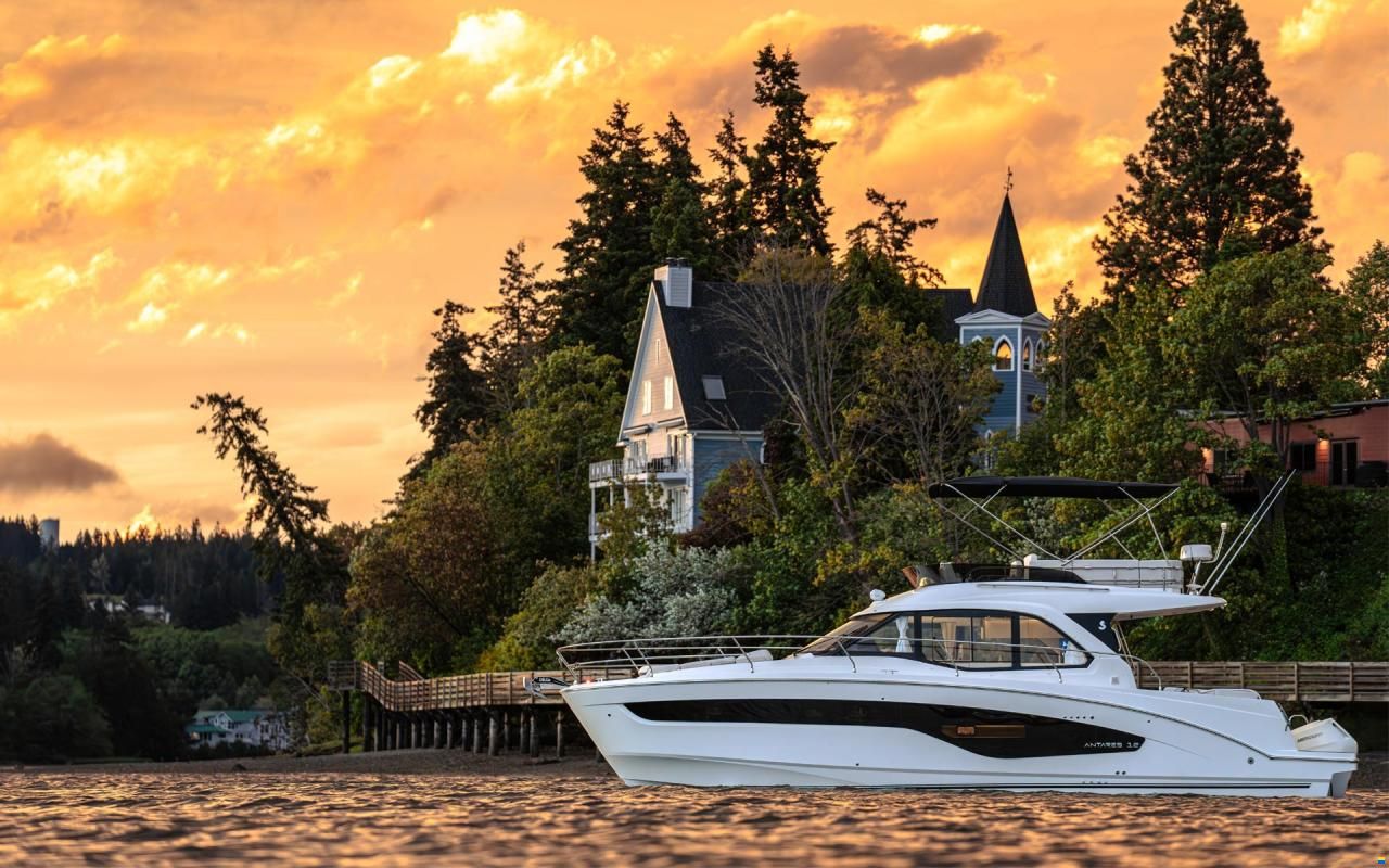 Beneteau Antares 12 Fly OB