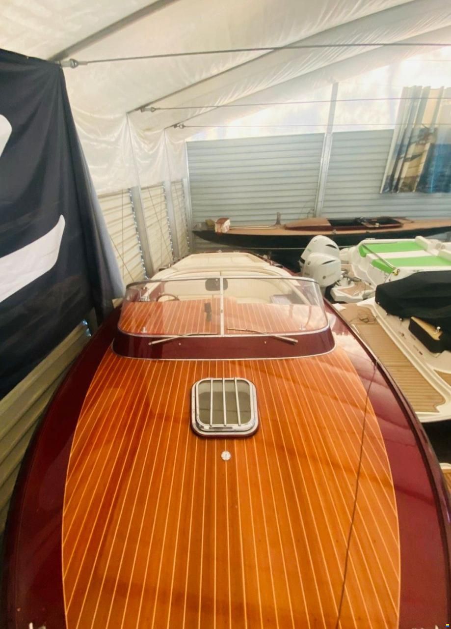 Boesch 850 DE LUXE