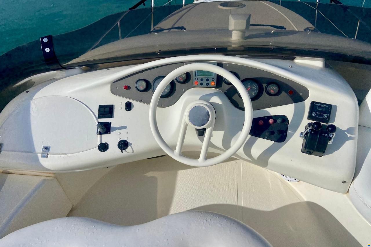 Azimut 42