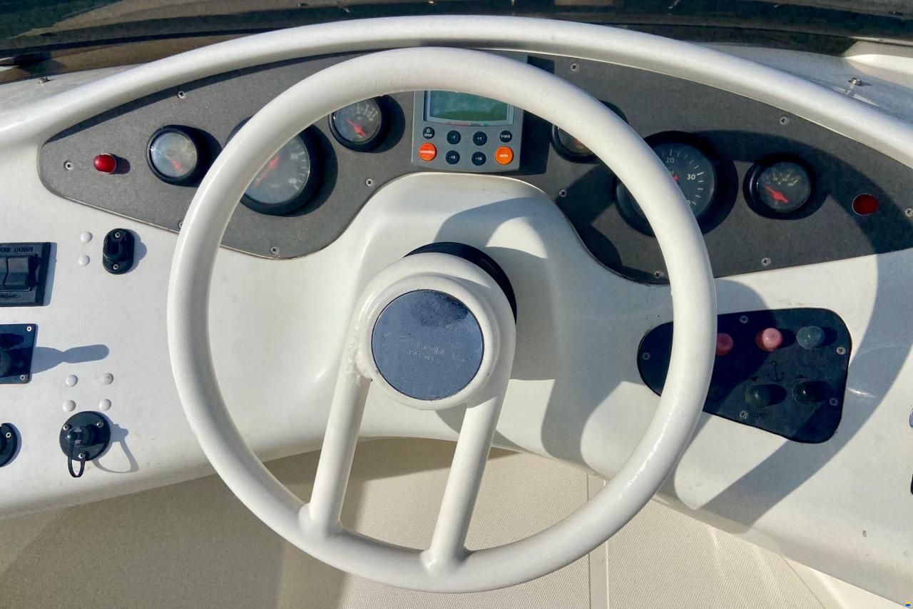 Azimut 42