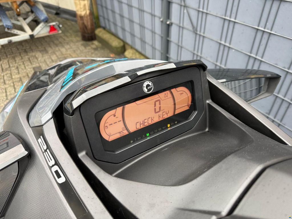 Sea-Doo GTX 230