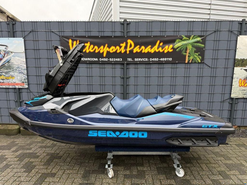 Sea-Doo GTX 230