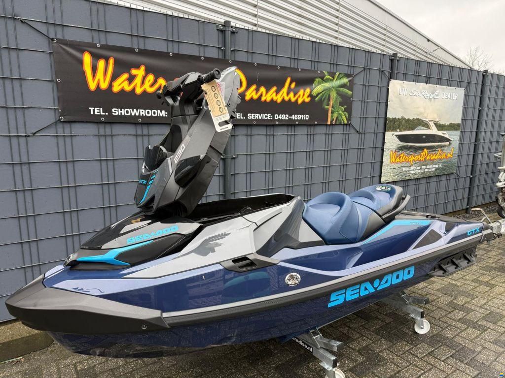 Sea-Doo GTX 230
