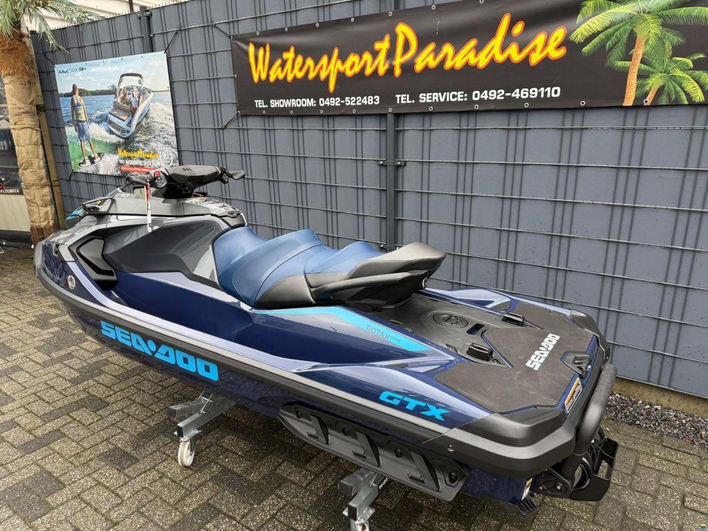 Sea-Doo GTX 230