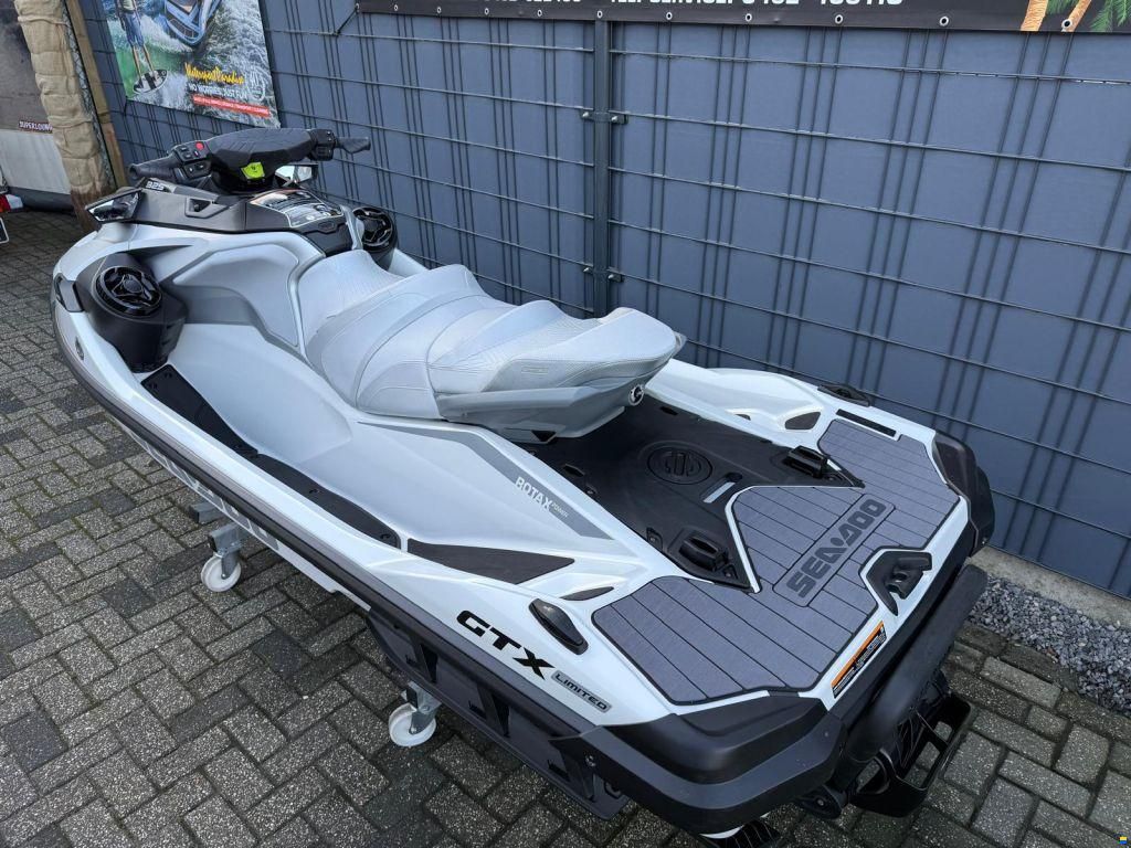 Sea-Doo GTX Limited 325