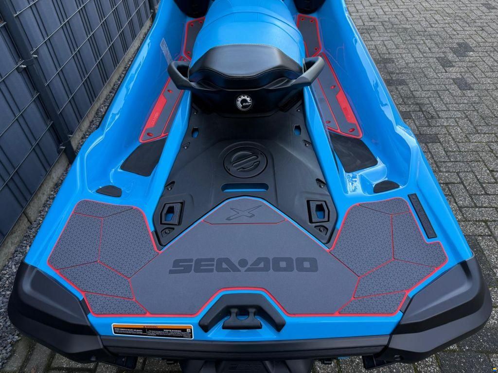 Sea-Doo RXT X 325