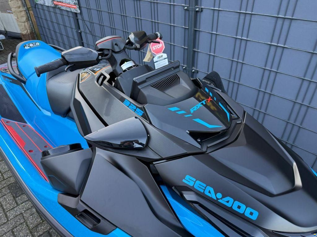 Sea-Doo RXT X 325
