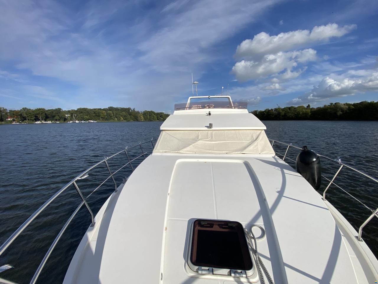Neptunus 138 Sedan Fly
