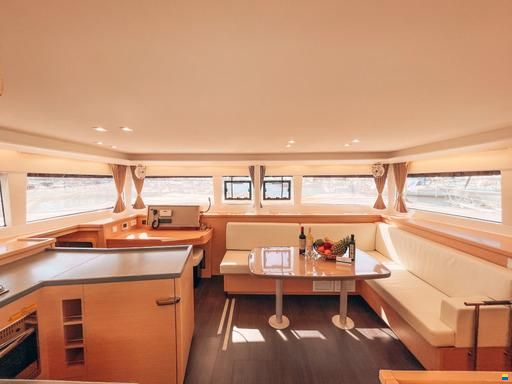 Lagoon 450S