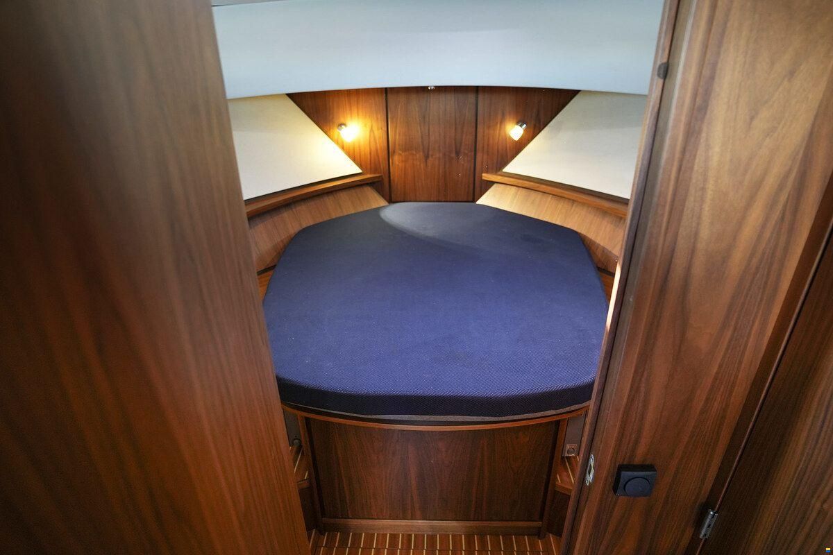 Linssen Grand Sturdy 410 AC Variotop met stabili