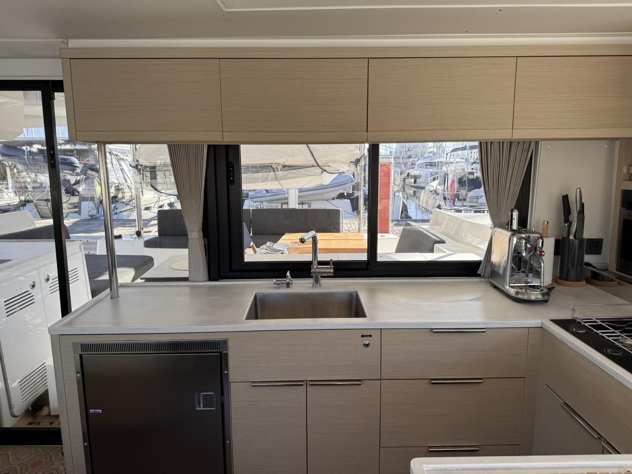 Lagoon 46