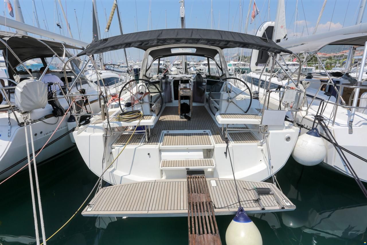 Beneteau Oceanis 41.1