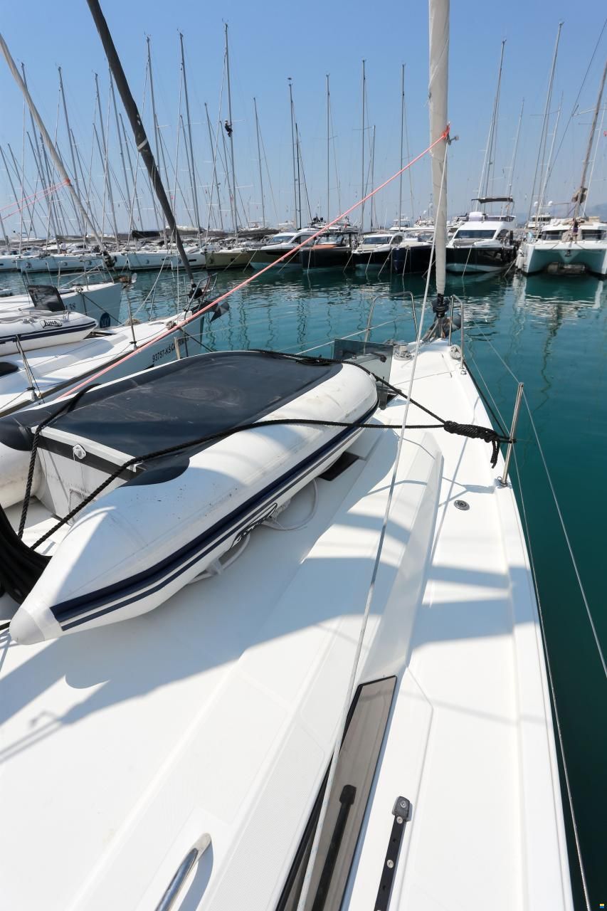 Beneteau Oceanis 41.1
