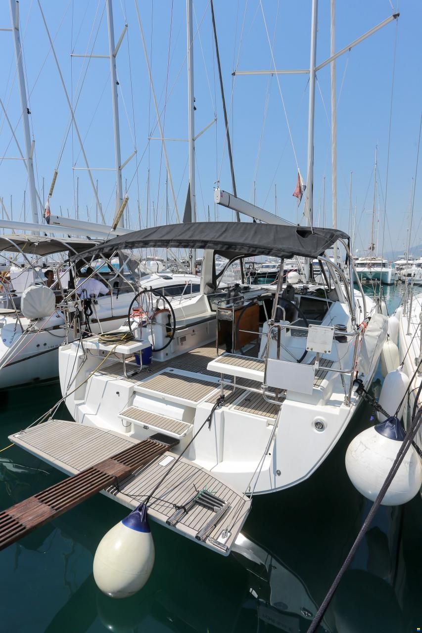 Beneteau Oceanis 41.1