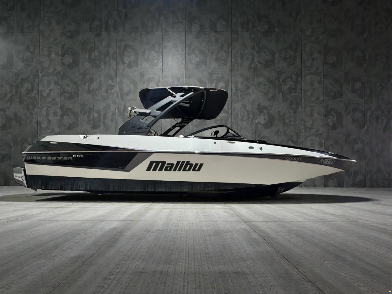 Malibu MXZ 22