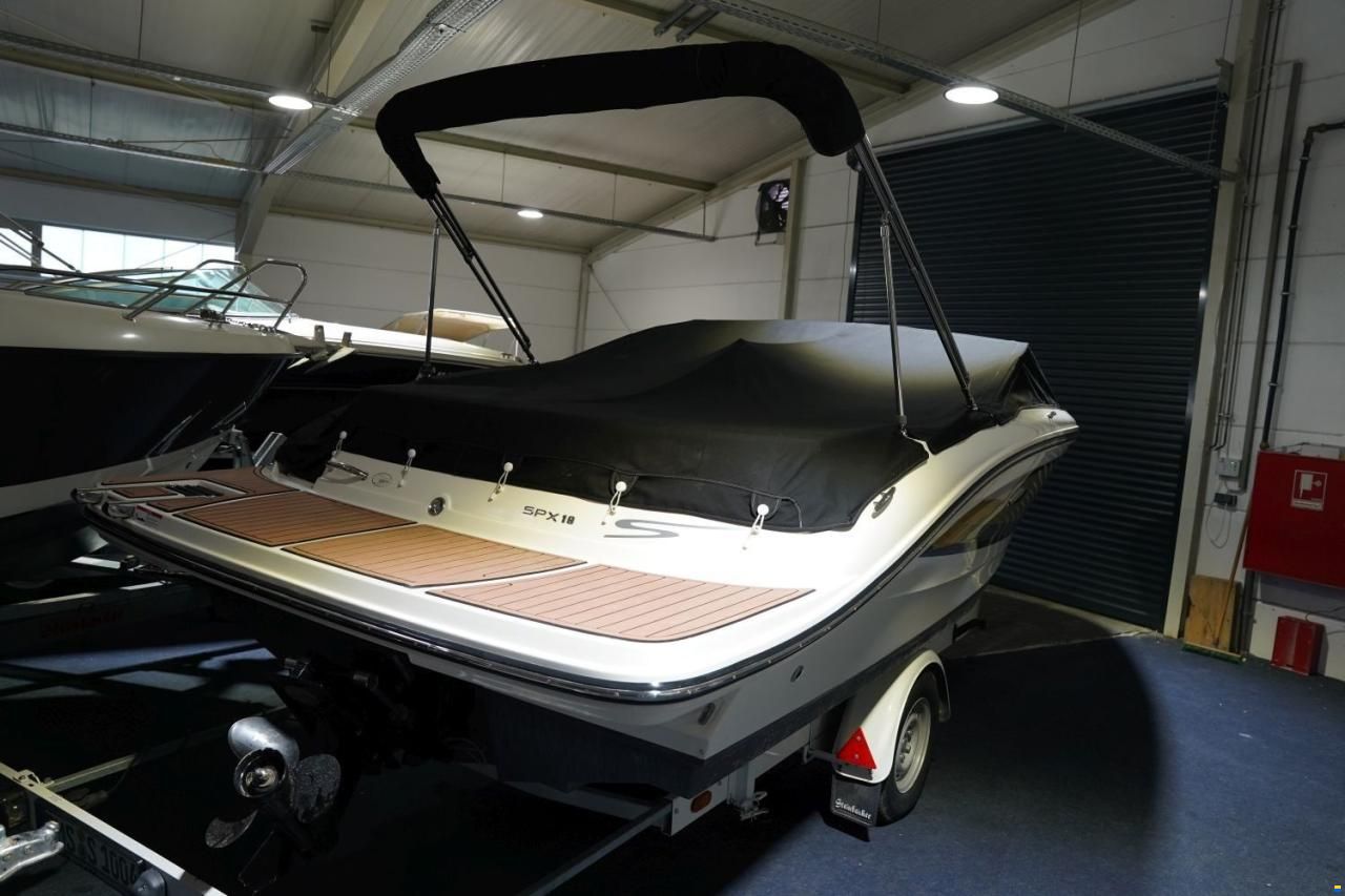 Sea Ray 19 SPXE