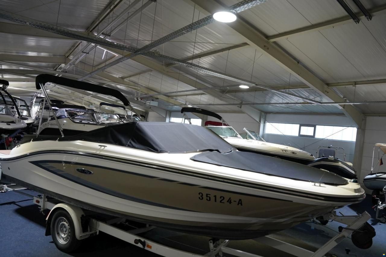 Sea Ray 19 SPXE