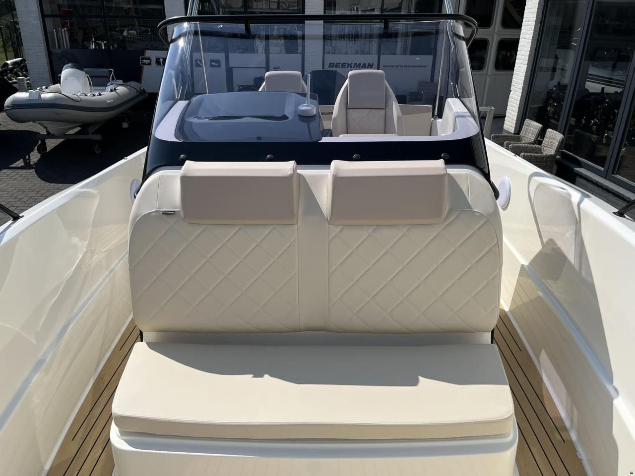 Quicksilver 705 Open