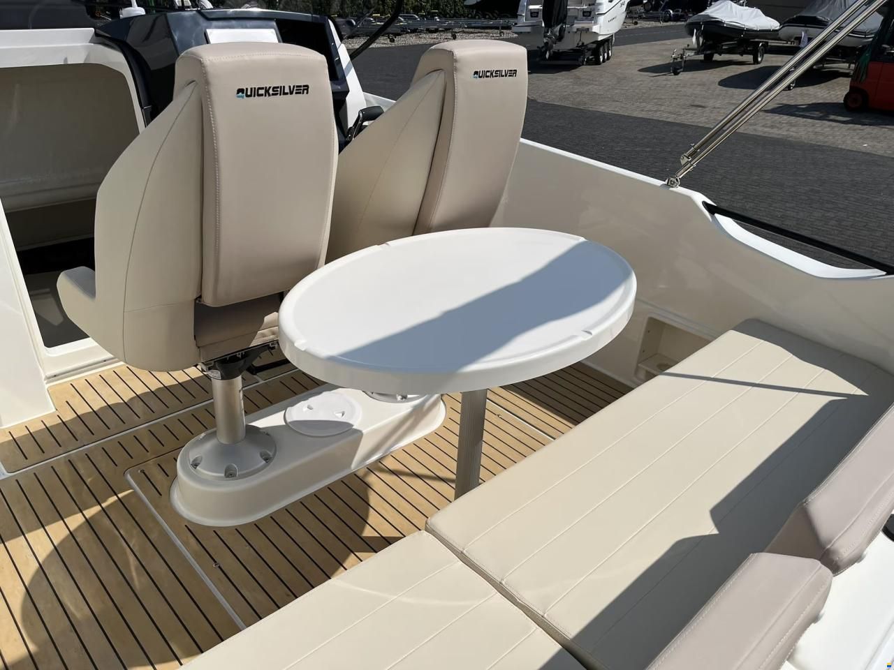 Quicksilver 705 Open