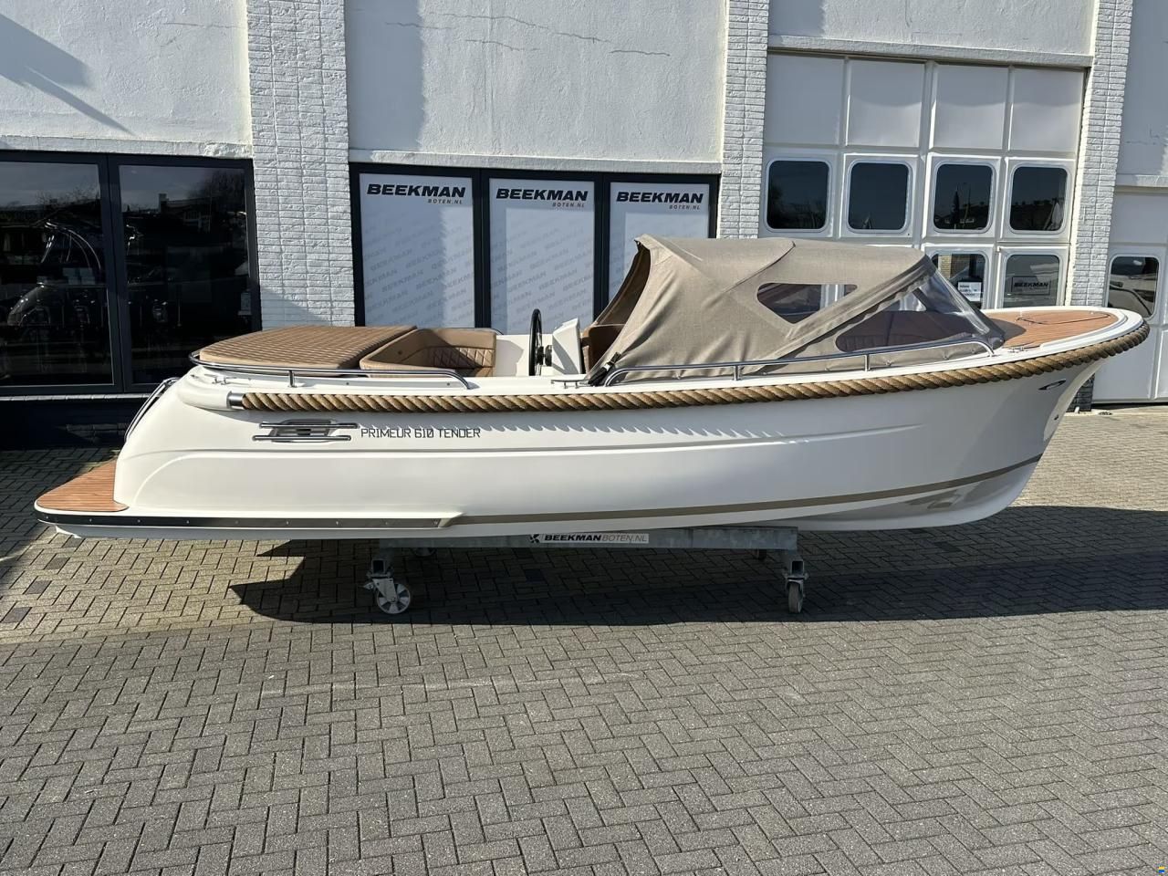 Primeur 610 Tender