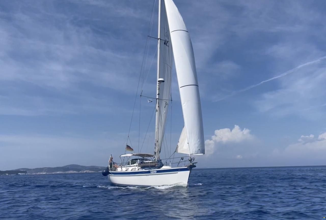 Hallberg-Rassy 40