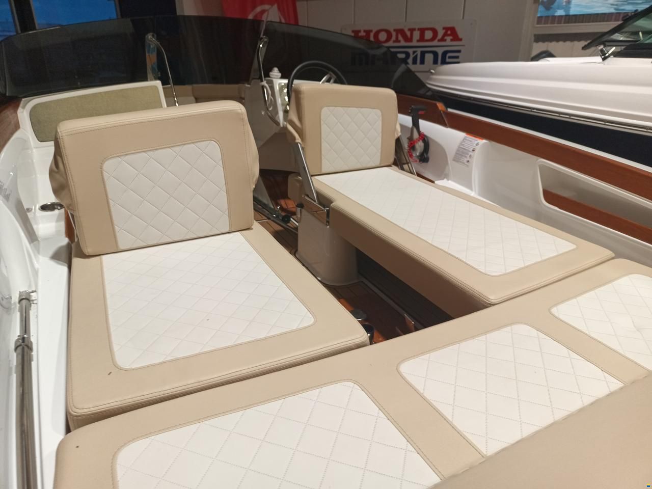 VTS Boats Flying Shark 5.7