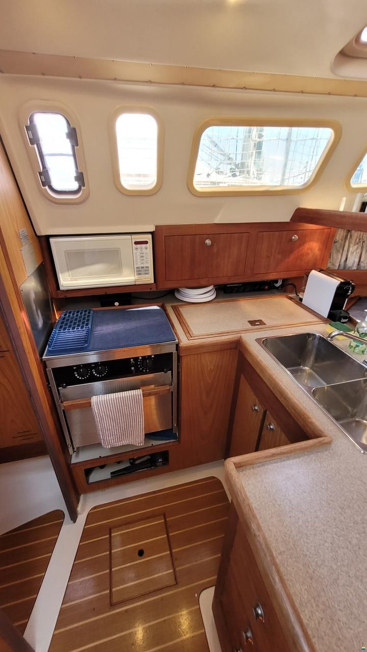 Hunter Legend 340