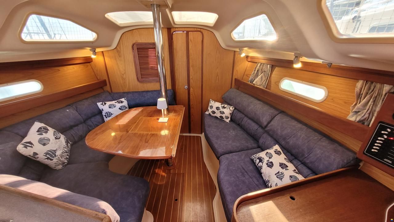 Hunter Legend 340