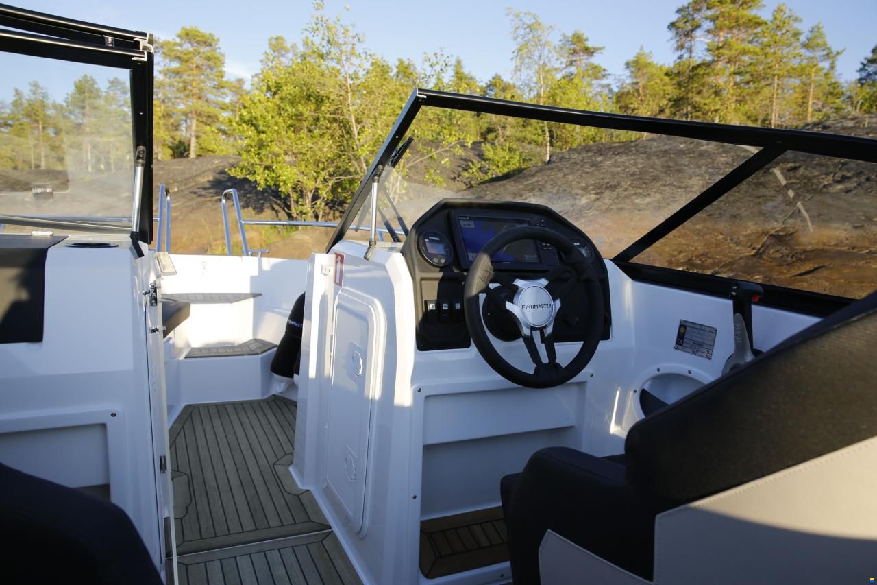Finnmaster R5 Bowrider