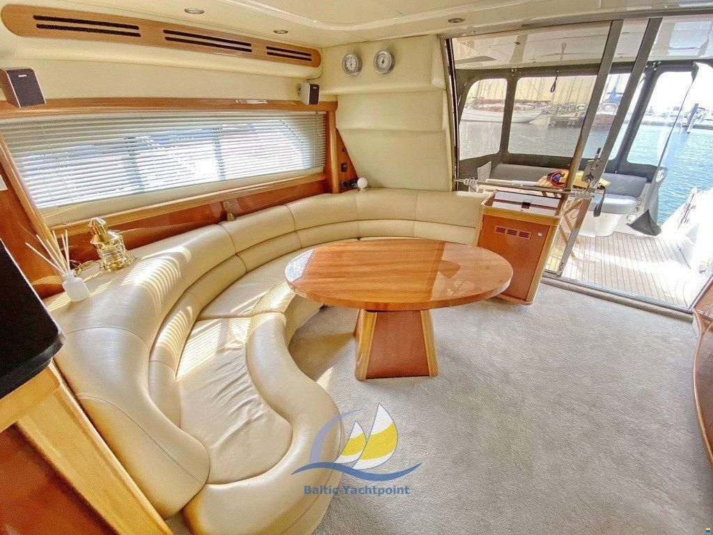 Sealine T52