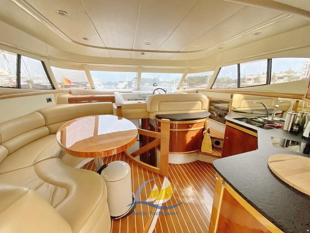 Sealine T52