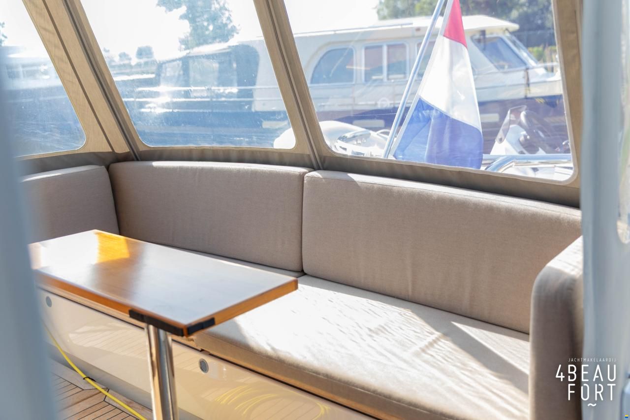 Linssen Grand Sturdy 470 Sedan Wheelhouse Longto